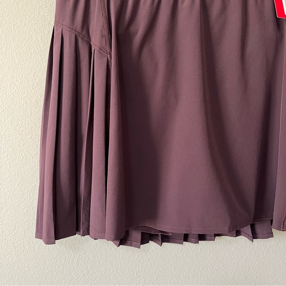 SPANX Get Moving Pleated Skort Dark Fig Purple Size XL Tennis Prep Shorts NEW - Picture 7 of 12